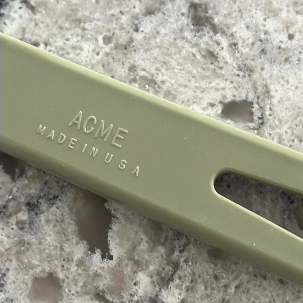ACME Green Handheld Dough Cutter